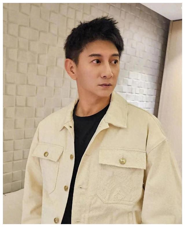 吴奇隆